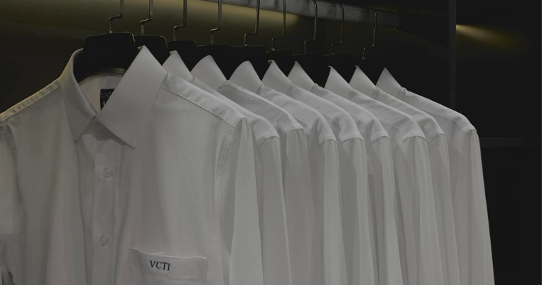 BÍ QUYẾT CHỌN ĐỒNG PHỤC ĐẸP CHO DOANH NGHIỆP